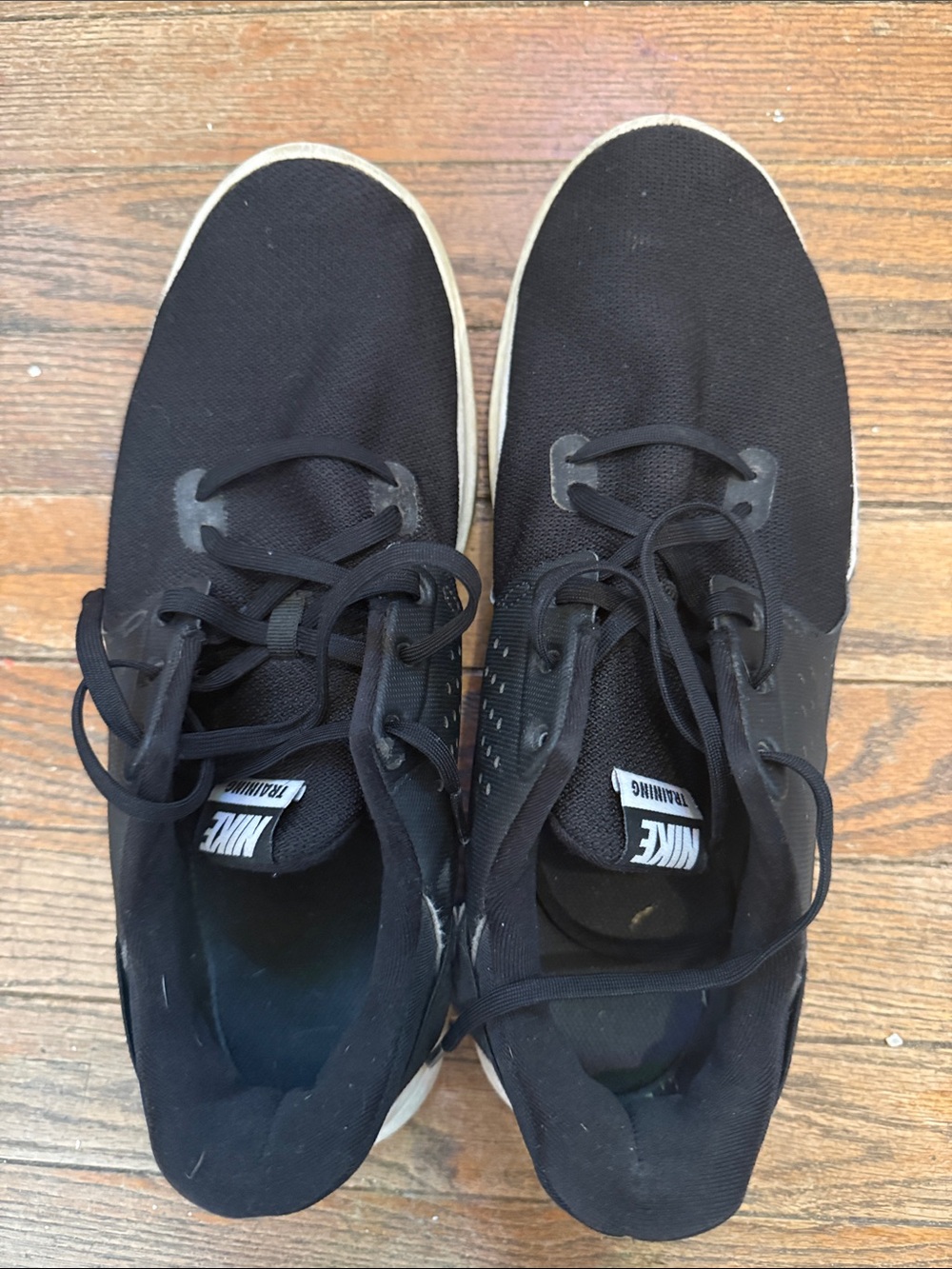 Nike Men’s Black Knit Training Sneakers